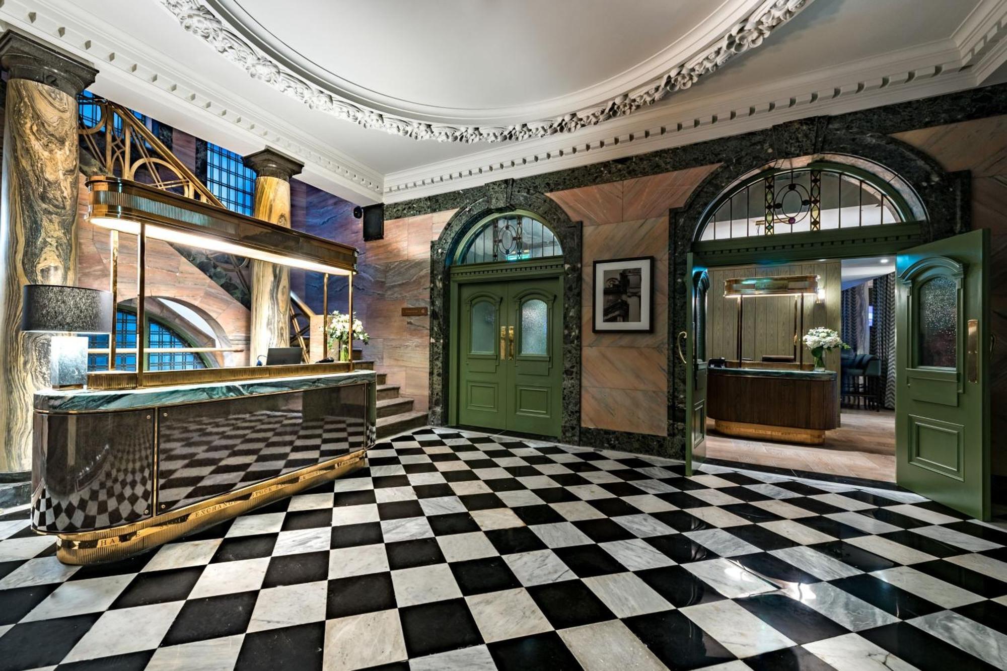 Stock Exchange Hotel, Manchester, Autograph Collection Zewnętrze zdjęcie The hotel's lobby